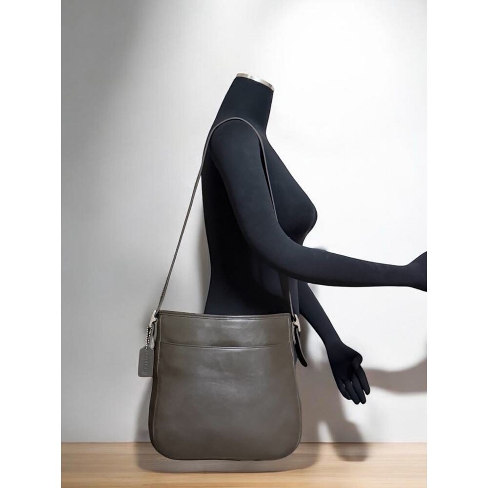 Vintage Coach 6003 Dark Grey Chelsea Hobo Bag - Picture 6 of 11